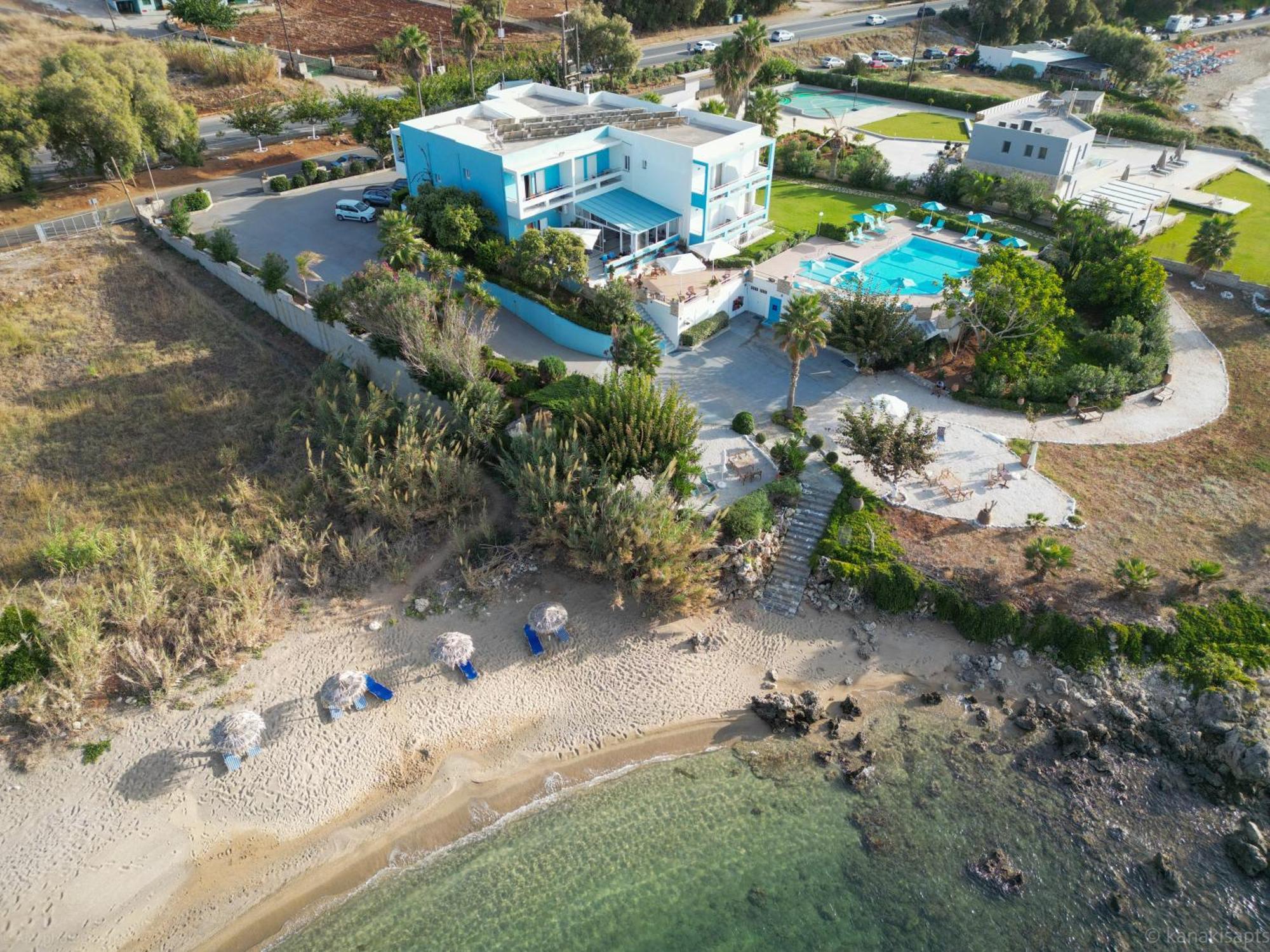 Kanakis Blue Beach Apartments Petres  Exterior foto