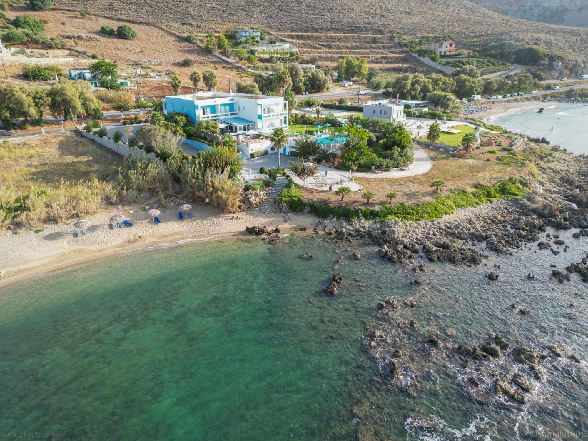 Kanakis Blue Beach Apartments Petres  Exterior foto