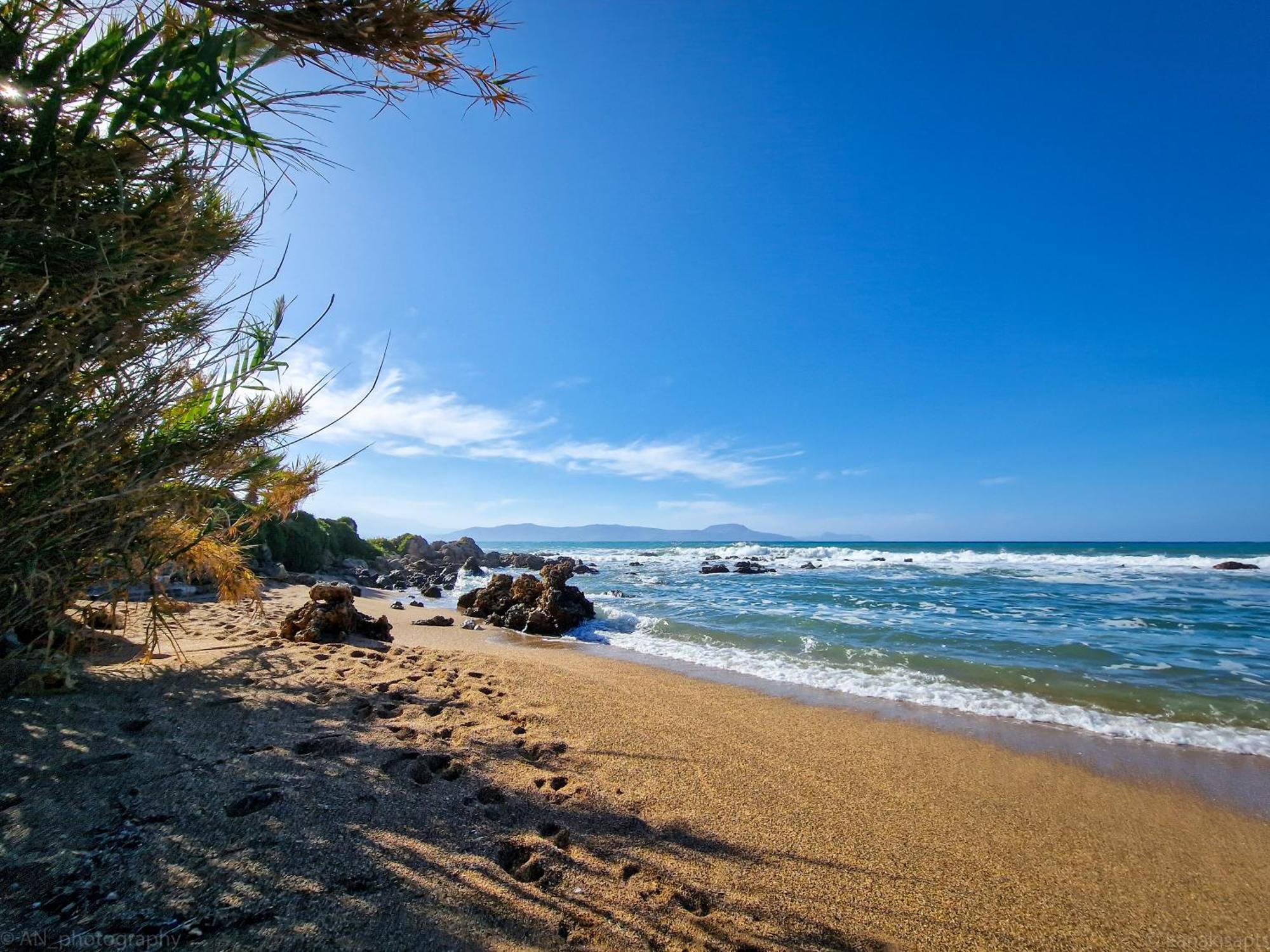 Kanakis Blue Beach Apartments Petres  Exterior foto